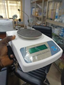 precision scale